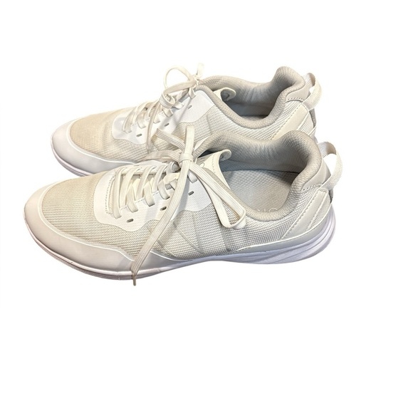 Vionic Ladies Walk Max Sneaker, Like New Condition, Size 9, No Box - Picture 5 of 7